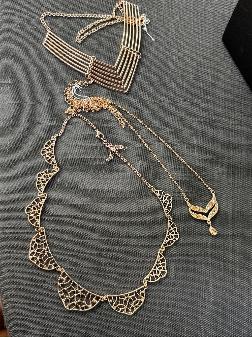 Gold-Tone Filigree Scallop Pendant Necklace - Women's Fashion Jewelry
